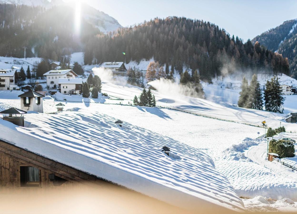 Cadepunt The Dolomites Lodge Wolkenstein in Gröden Exterior foto